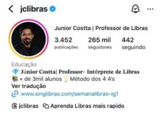 Junior Costta, professor de Libras